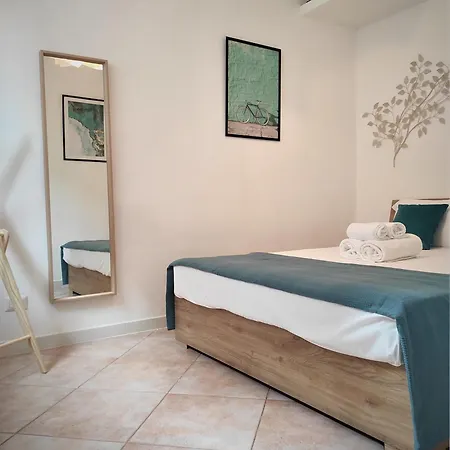 Appartement Carma 32 *