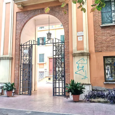 Carma32 - Brightful Close To Citycenter דירה רומא